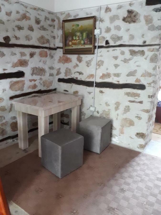 Bona'S Home Tushemisht Εξωτερικό φωτογραφία
